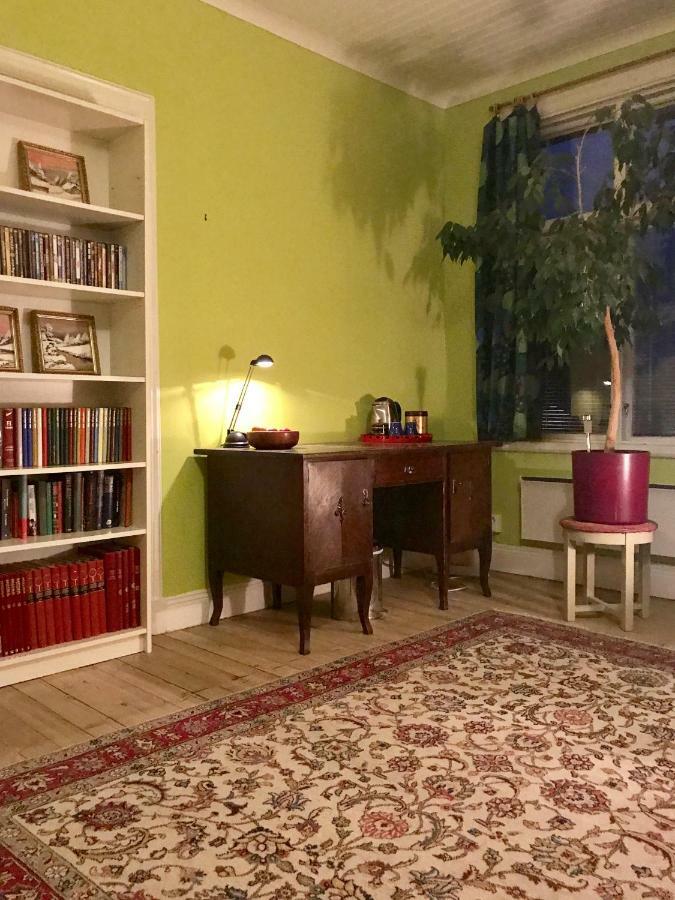 Parkgatan Villa Krylbo Екстер'єр фото